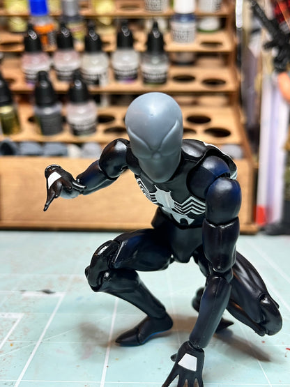 Papito's Mafex Symbiote Spidey Blank